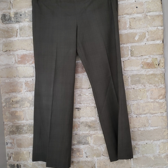 The Limited Cassidy Fit Travel Suit - Picture 4 of 8